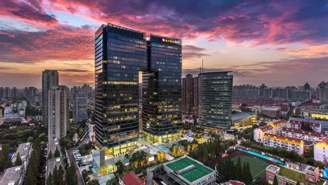 长宁售楼处发布:和樾长宁抢占价值洼地PG麻将胡了2试玩九月豪宅聚焦@和樾(图6) 长宁售楼处发布:和樾长宁抢占价值洼地PG麻将胡了2试玩九月豪宅聚焦@和樾(图6)